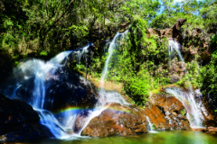 Cachoeira do Cascalho, um dos pontos ecotursticos mais visitados da regio: vocao hdrica.